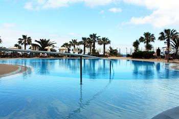 Fourviews Oasis (ex. Oasis Atlantic) Fourviews Oasis (ex. Oasis Atlantic)