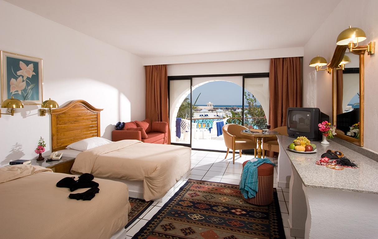 Hotel Aladdin Beach Resort reviews