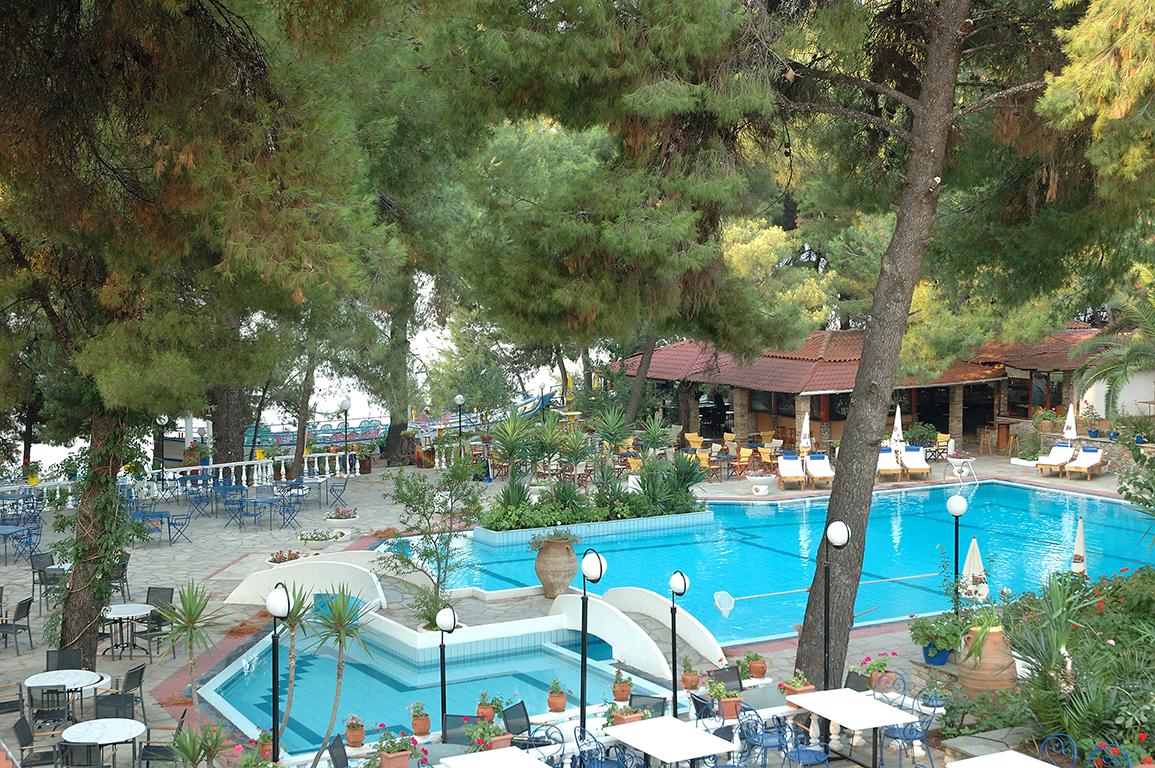 Hotel Porfi Beach