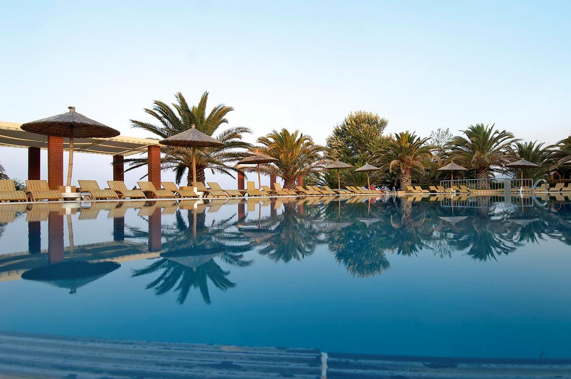 Hotel Alexandra Beach