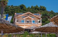 White Sands Beach Hotel - inclusief huurauto