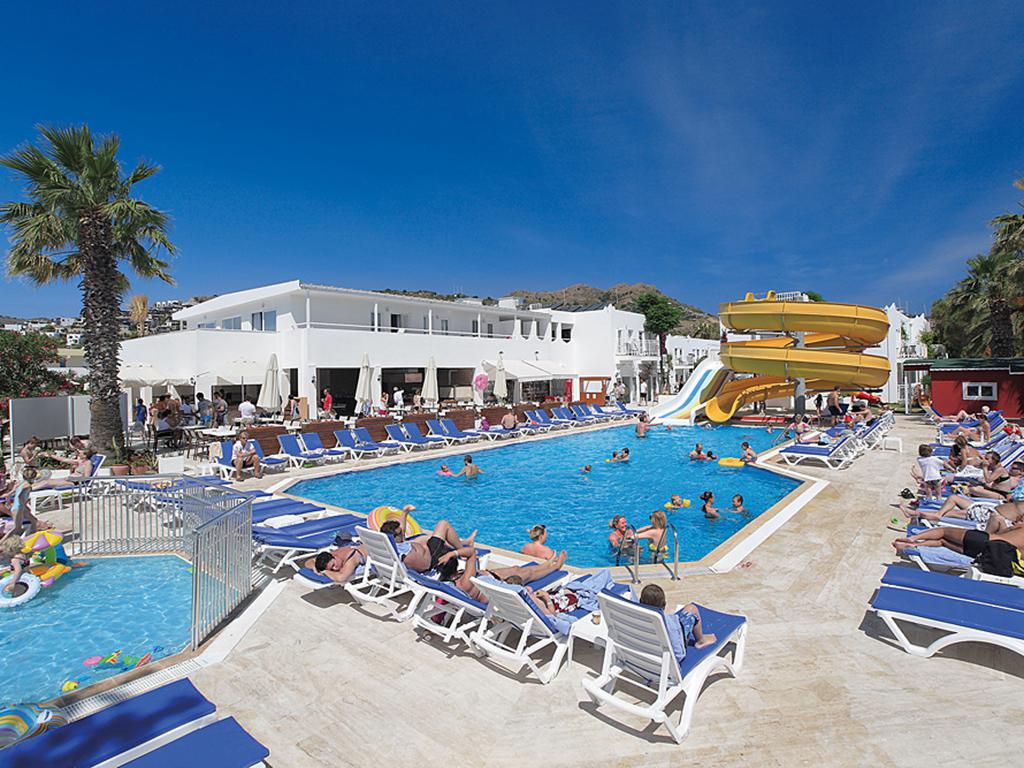Hotel Petunya Beach Resort aanbieding Sunweb