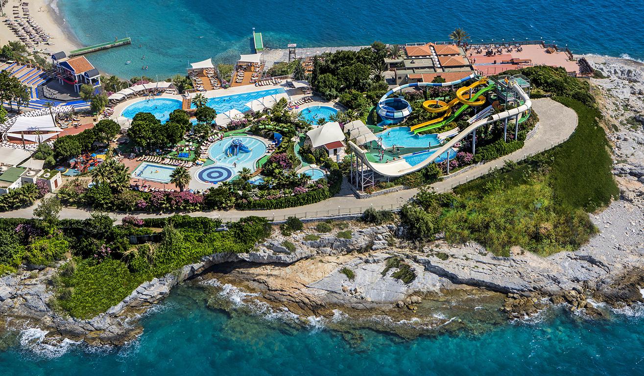 Hotel Pine Bay Holiday Resort