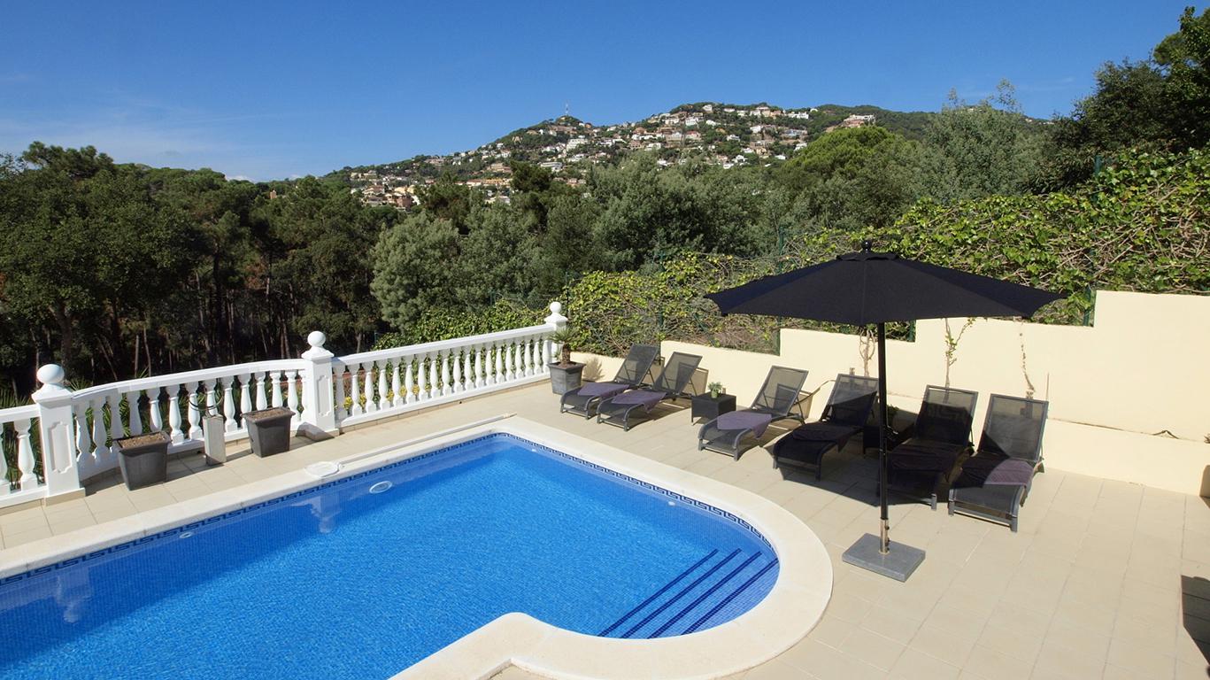 Villas Lloret met privézwembad - inclusief huurauto aanbieding Sunweb